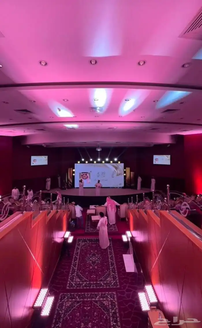 تنظيم فعاليات للمعارض والمؤتمرات والمزادات والحفلات 8