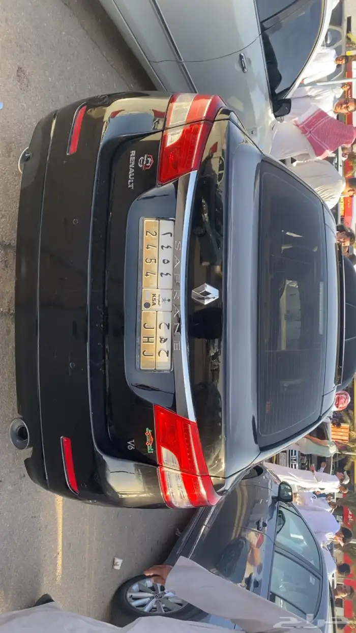 رينو سافران 8