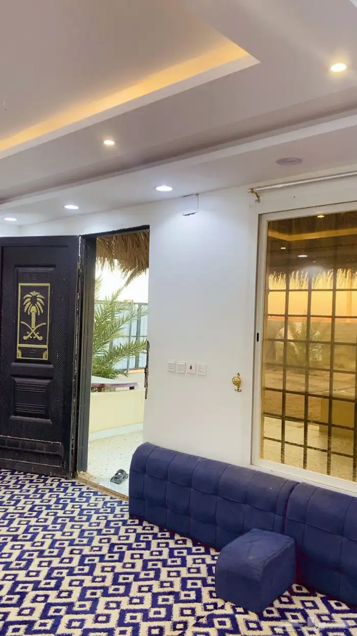 حوش هجن للبيع 3