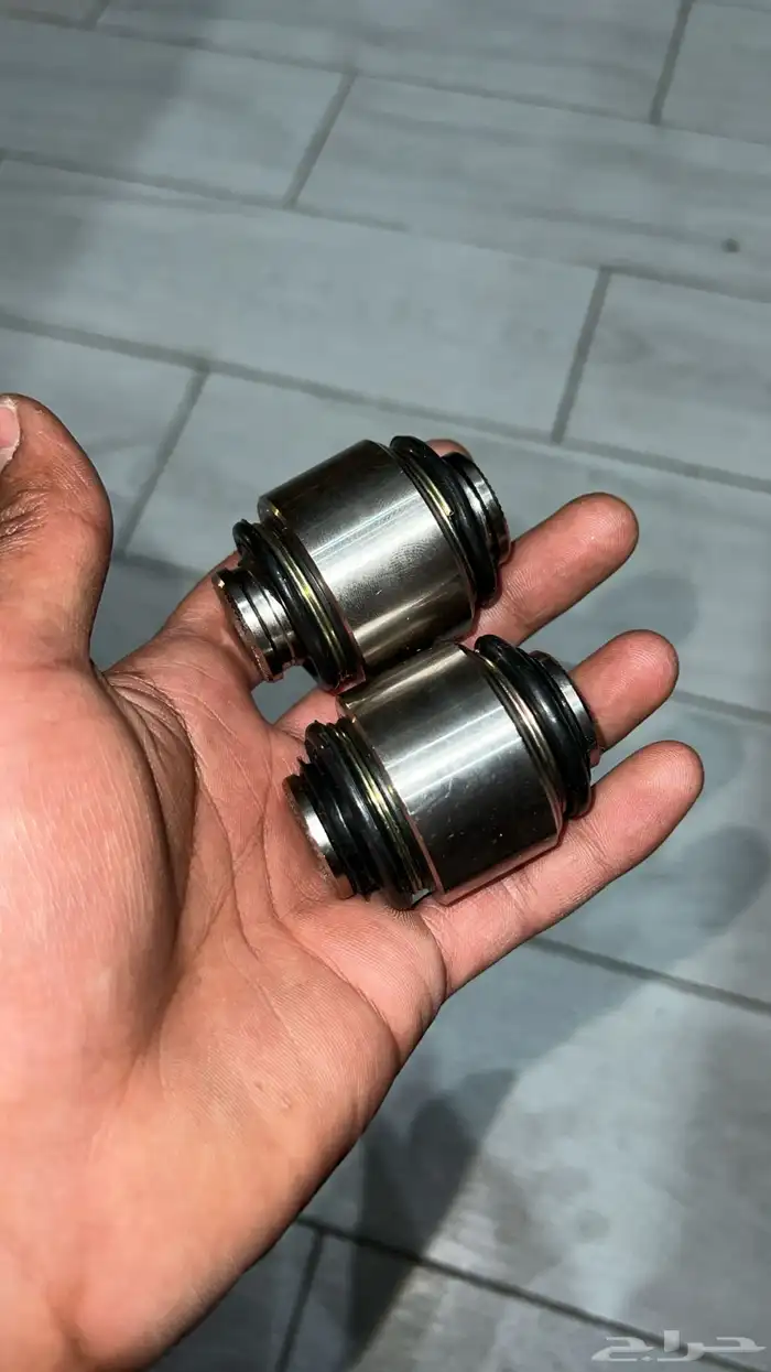 قطع غير لكزس جي اس 300 35