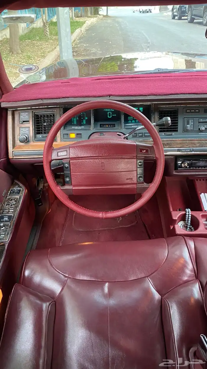 تاون كار 1990 3