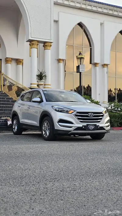 هونداي توسان 2.0 L ديزل مالك اول 15