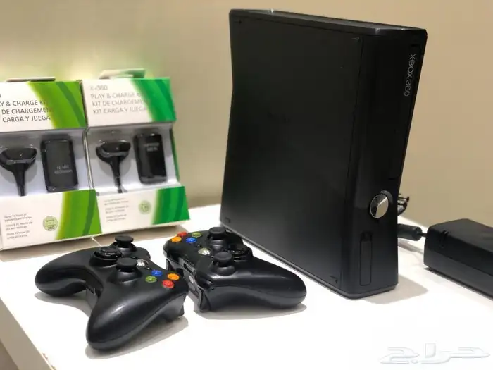 اكس بوكس 360 مع 50 لعبه ويدين تحكم 2