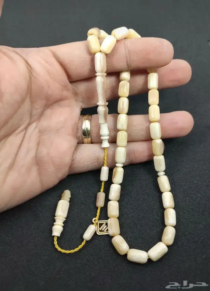 سبح نوادر 18