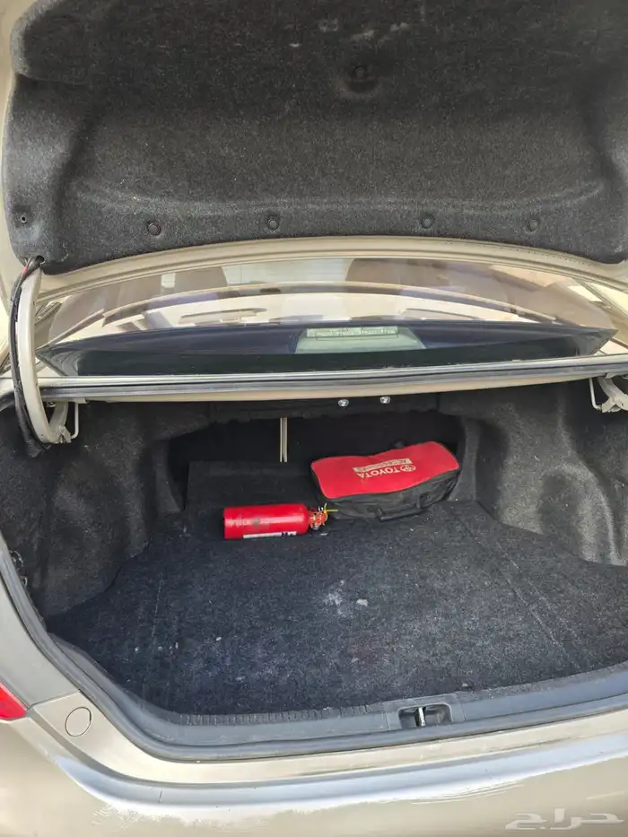 كامري 2014 فل كامل بدي وكالة ونظيفه جدا للبيع 7