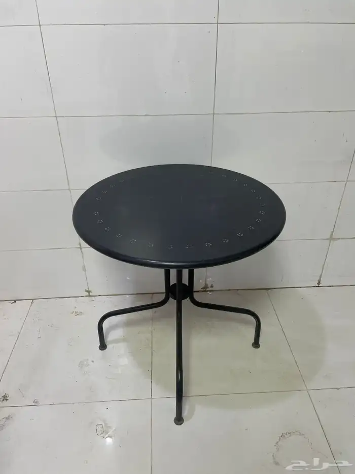 للبيع كراسي وطاولات كافي 4