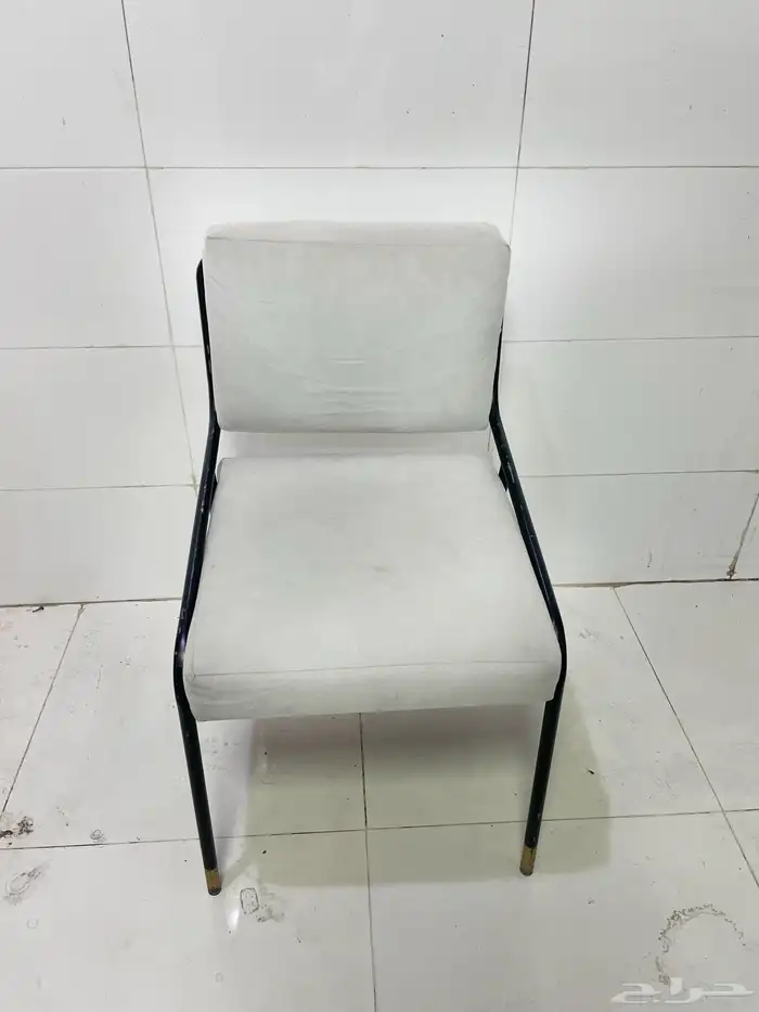 للبيع كراسي وطاولات كافي 0