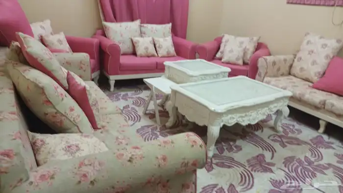 طقم كنب وكراسي بالستاير والسجاد 1