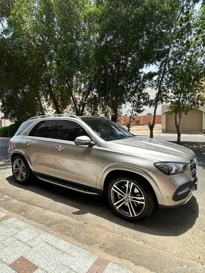 مرسيدس GLE 450 نظيف جدا وارد الجفالي 4