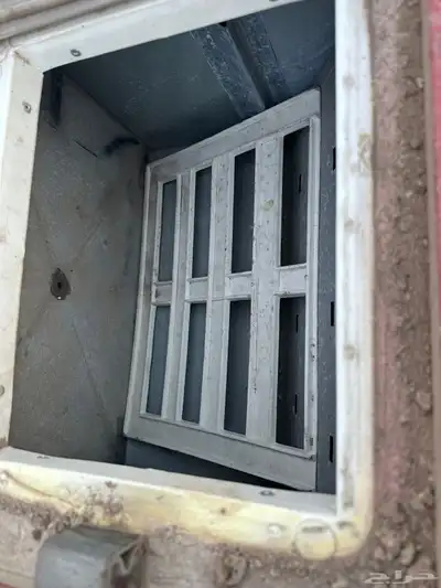 للبيع ثلاجة التاج 2