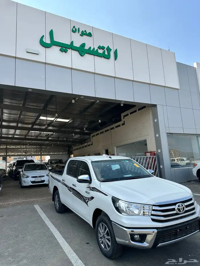 هايلوكس 2025 بنزين اصفار كاش وبنوك 6