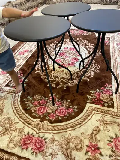طاولات خدمة 2