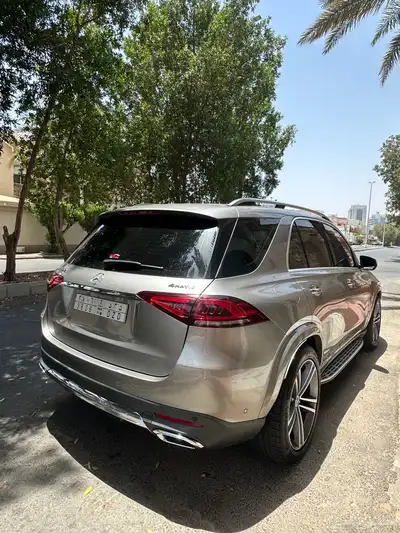 مرسيدس GLE 450 نظيف جدا وارد الجفالي 7