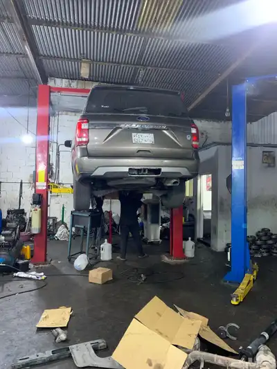 جير قير جمس سيرا تاهو كابرس سبارك فورد ضمان سنه نضيف 1