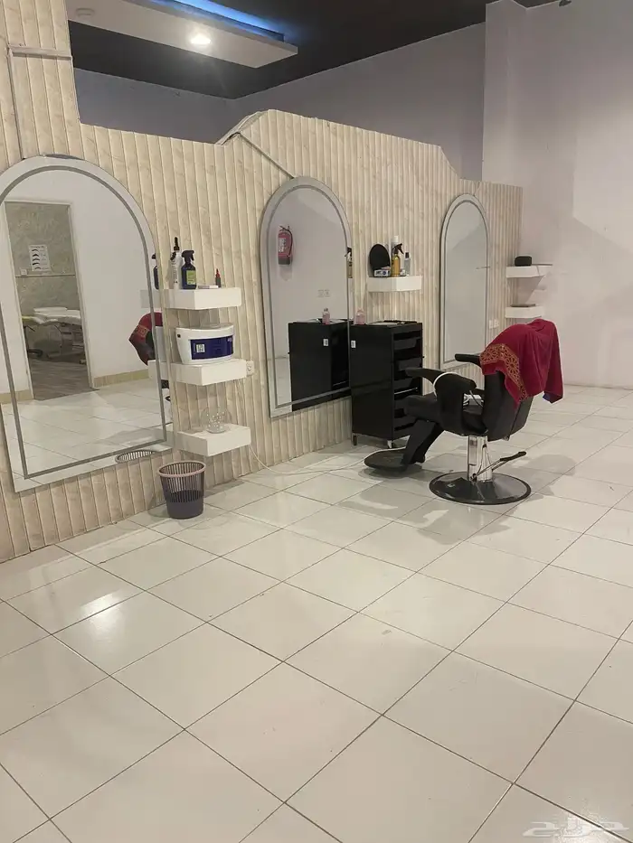 مشغل نسائي للبيع جديد المحل بشارع المشاغل 1