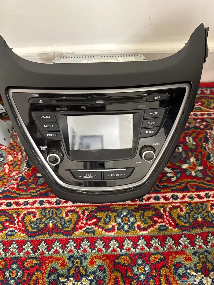 للبيع مسجلين jvc و مسجل انترا2014 و 2015 2