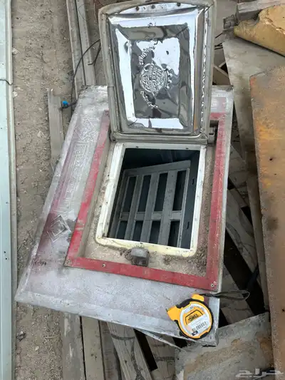 للبيع ثلاجة التاج 1