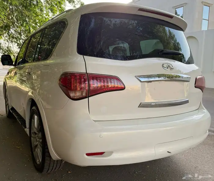 انفينتي Qx80 1
