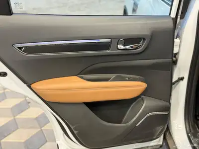 رينو كوليوس فل كامل بلس موديل 2025 دفع رباعي 13