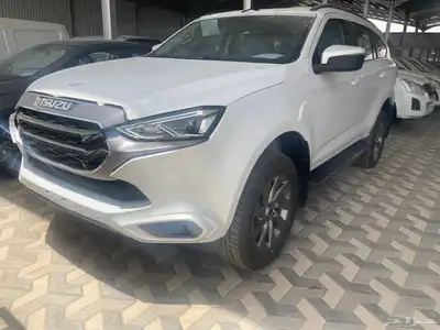 ايسوزو MUX نص فل موديل 2024 0