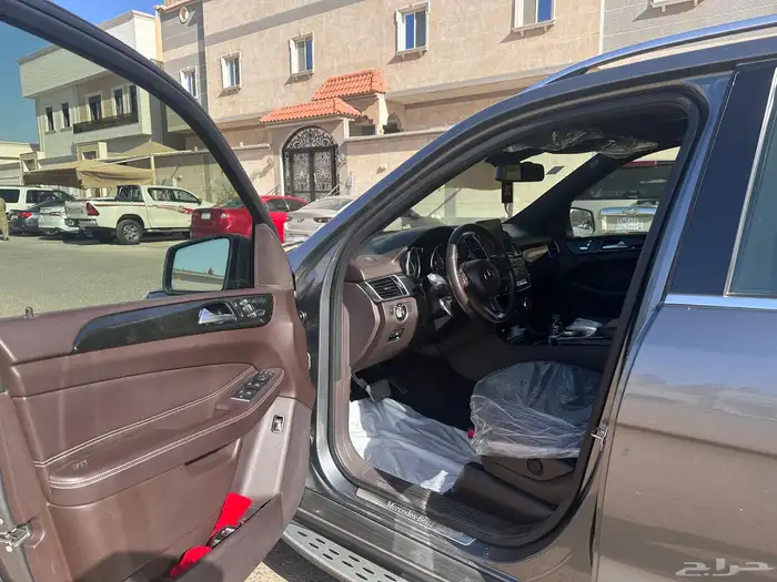 مرسيدس GLE400 فل كامل 2018 للبيع او البدل 6