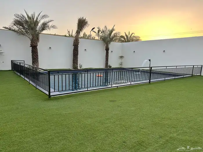 شاليه فاخر للايجار اليومي بالعمارية 0