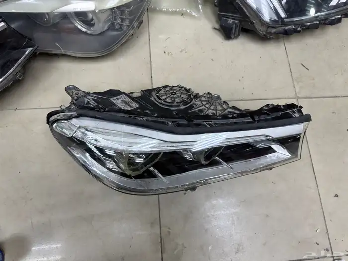 تغيرات زجاج شمعات بي ام دبليو 3