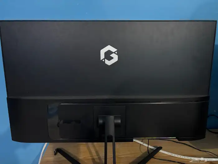 شاشه العاب من شركه Gameon GOPS27QHD180IPS 2