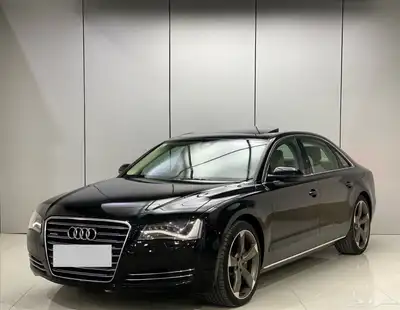 اودي 2013 نص فل A8 0