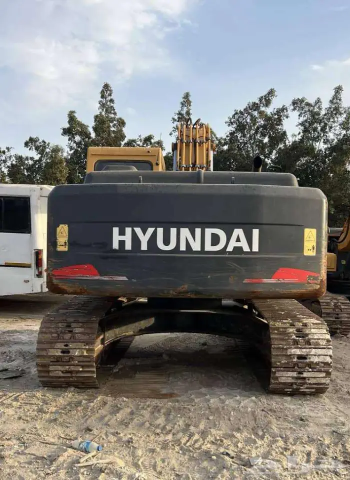 بوكلينات للإيجار الدمام 6