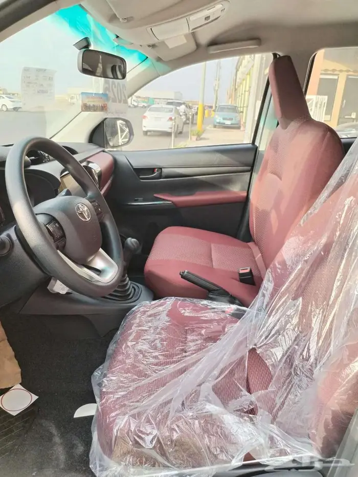 هايلوكس غمارتين GLX بنزين موديل 2025 4