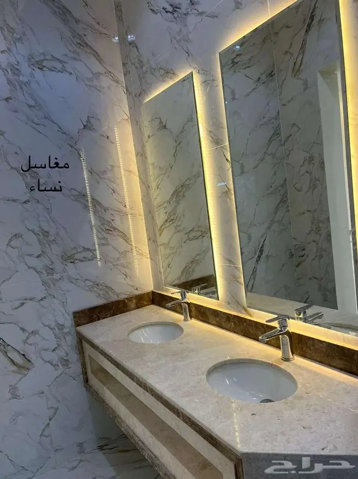 للبيع فيلا مودرن درج داخلي بالأوامر السامية واجهة حجر سوري 11
