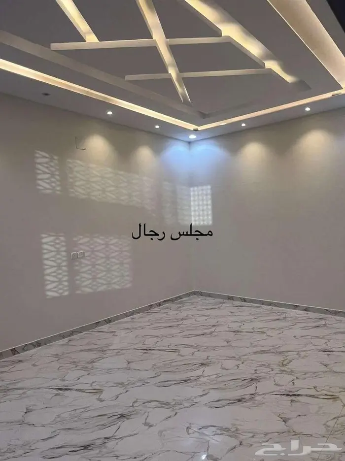 للبيع فيلا مودرن درج داخلي بالأوامر السامية واجهة حجر سوري 5