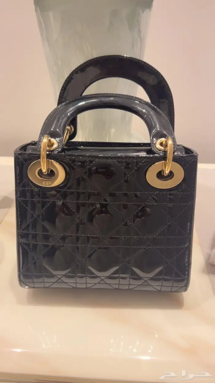 شنطه ليدي ديور شبه جديده 5