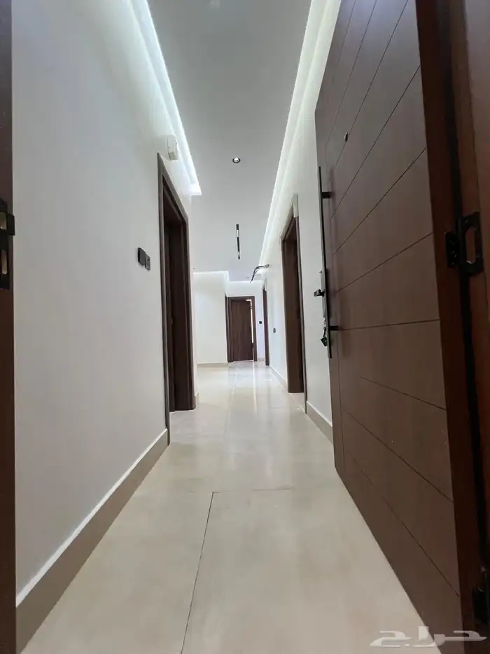 شقق وروفات للبيع بحي الروضه تقبل البنوك 11