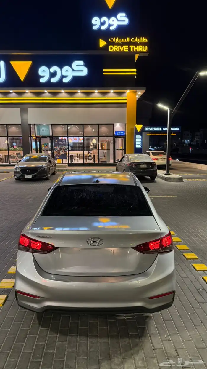 اكسنت 2019 فضي ستاندر 4