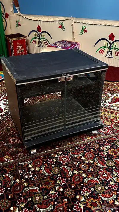 طاولة تلفزيون ناشيونال 1