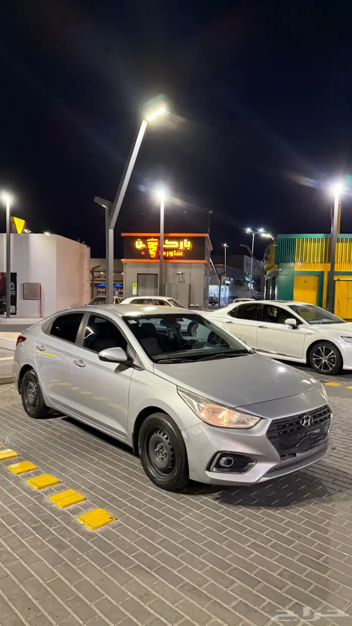 اكسنت 2019 فضي ستاندر 3