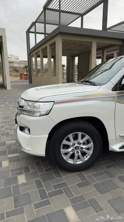 لاندكروزر 2016 بريمي فل كامل رقم 3 15