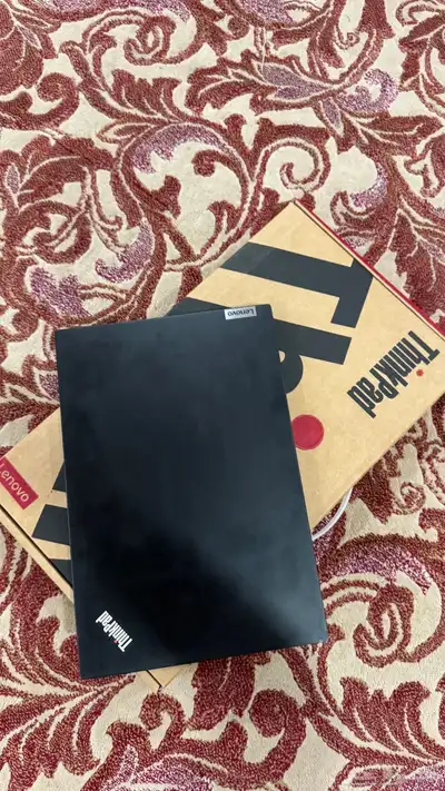 لابتوب ثينك باد E14 الجيل الحادي عشر i7 1