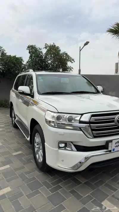 لاندكروزر 2016 بريمي فل كامل رقم 3 11