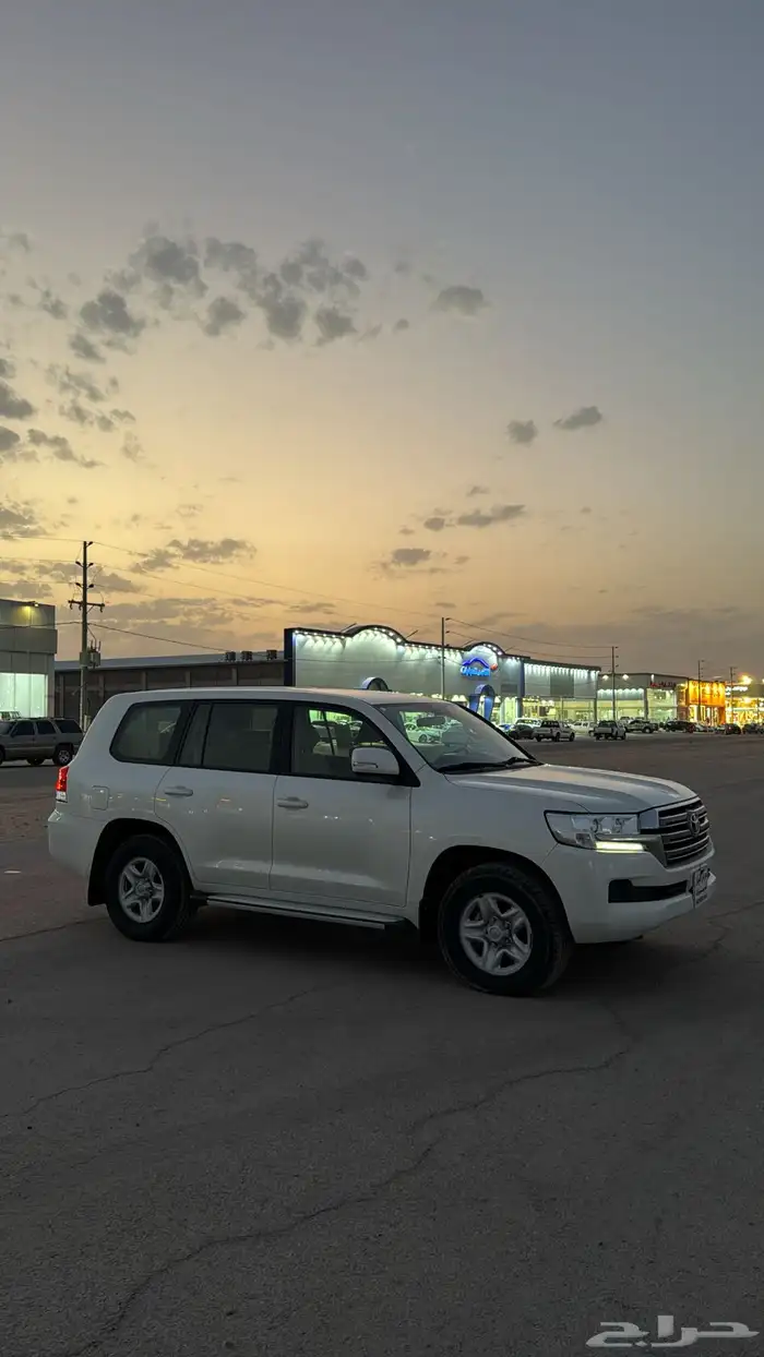 جي اكس ار 2021 ستاندر V8 4
