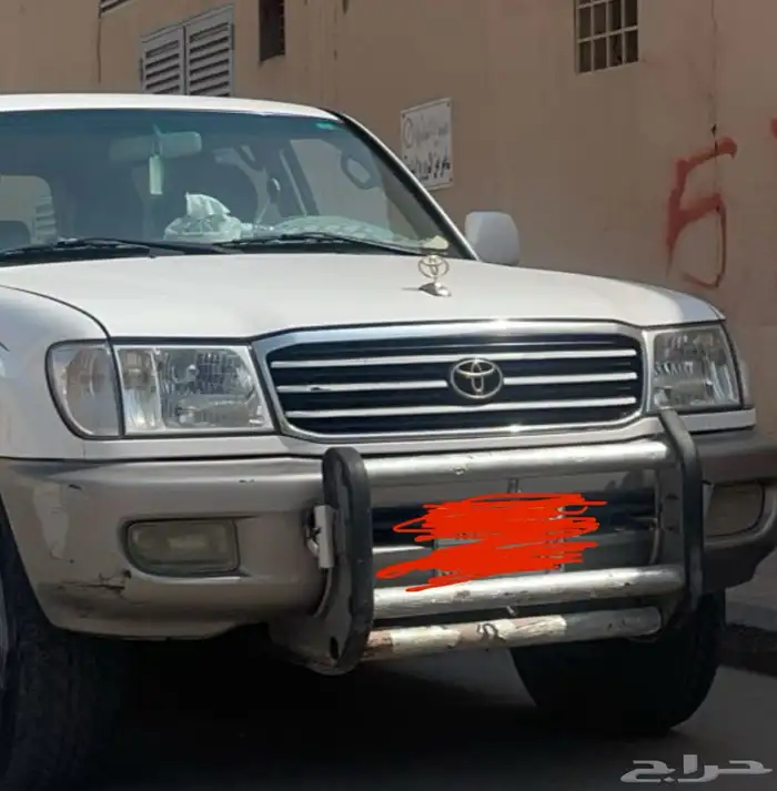دعامه كانت راكبه على لاند 2002 0