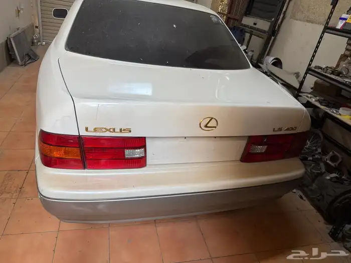 لكزس 400 موديل 2000 تشليح 2