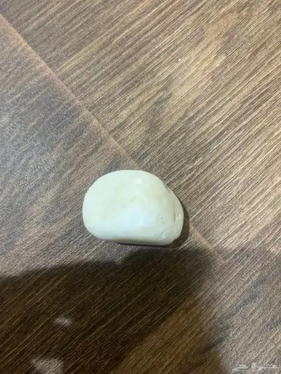 لقيت الحجر ذا مدري هو نادر او لا 1