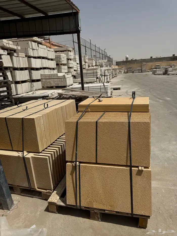 توريد رخام وبرسلين درجه اولي مشاريع 12