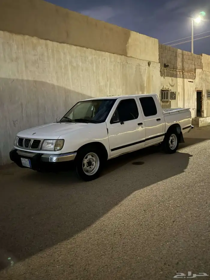 ديتسن 2001 للبيع مكينة كم ليتر 2