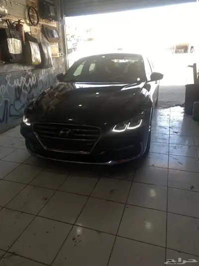 السياره ازيرا 2018 0