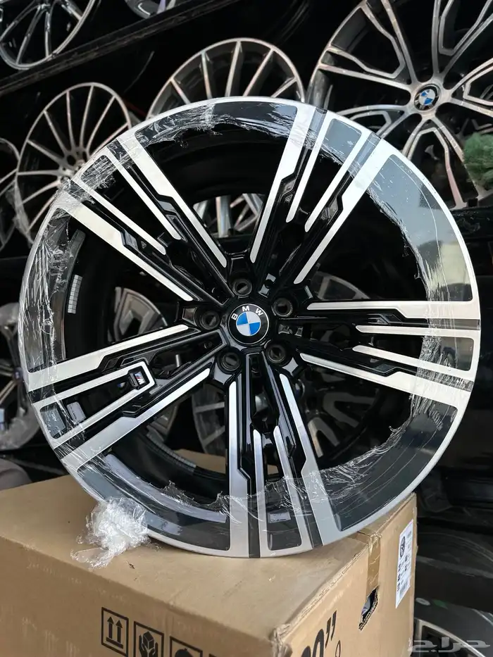 جنوط BMW 2024 i735 اصلي وكآله شد بلد مقاس 21 1