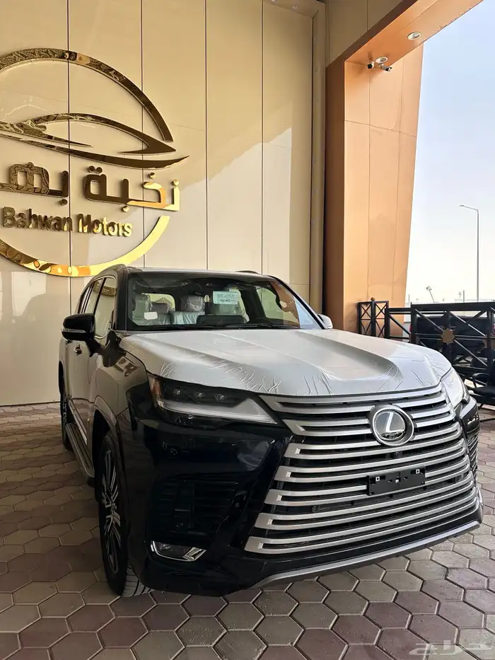 تويوتا لكزس اسود داخل افوايت2025 بطاقه جمركيه سعودي 0